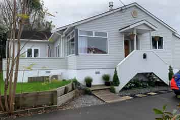 7 Edward Street, Riverhead