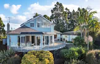 30 Arama Avenue, Titirangi