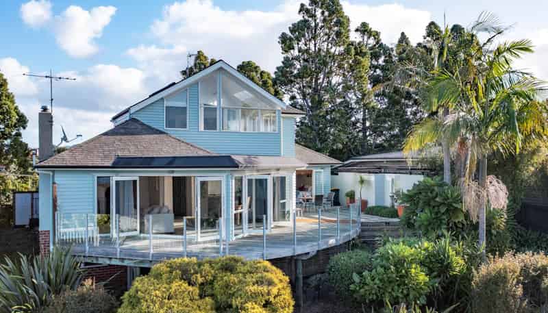 30 Arama Avenue, Titirangi