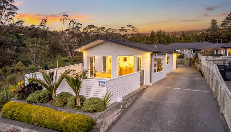 62 Banks Boulevard, Whitby