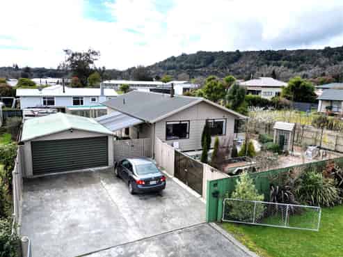 14 Anderson Street, Reefton