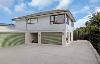 2/169 Stredwick Drive, Torbay