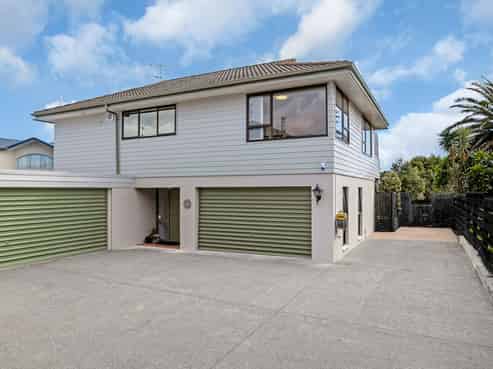 2/169 Stredwick Drive, Torbay