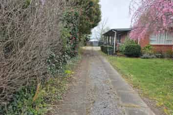 32a Saunders Road, Ashburton
