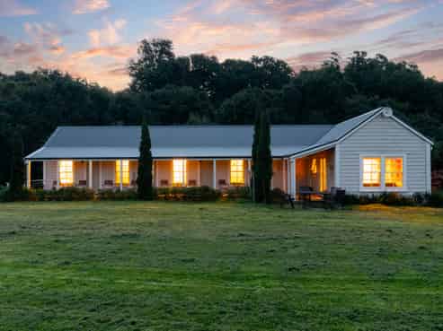 2111 Kahutara Road, Martinborough