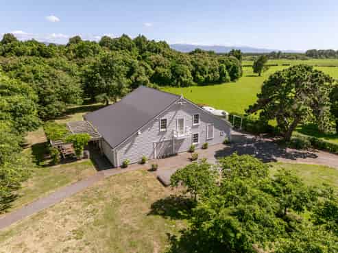 2111 Kahutara Road, Martinborough