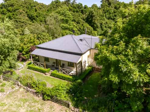 2111 Kahutara Road, Martinborough