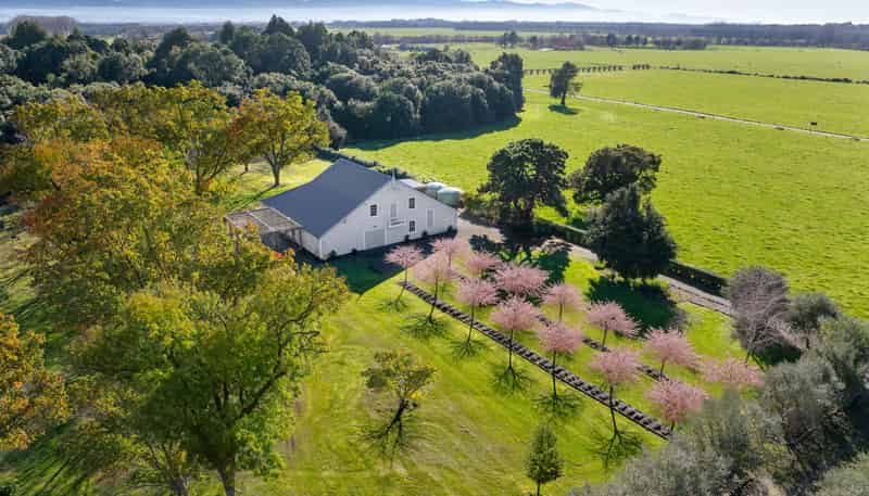 2111 Kahutara Road, Martinborough