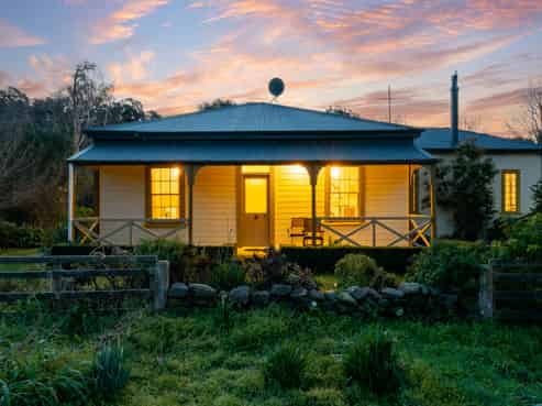 2111 Kahutara Road, Martinborough