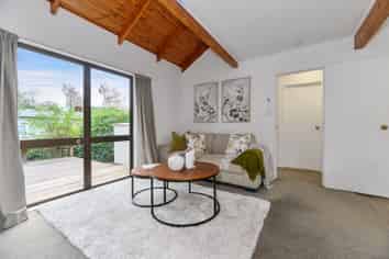 2/93 Seabrook Avenue, New Lynn