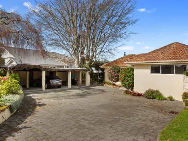 110 Grace Road, Tauranga South