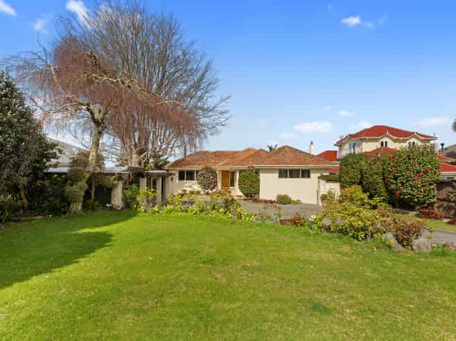 110 Grace Road, Tauranga South