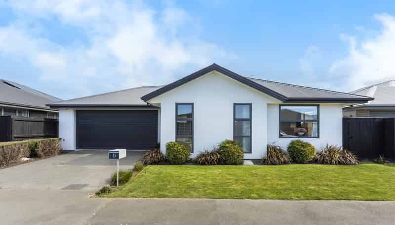 15 Booth Way , Belfast