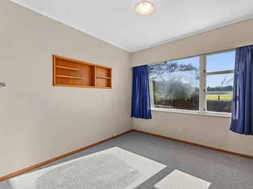 44 Harrison Street West, Featherston