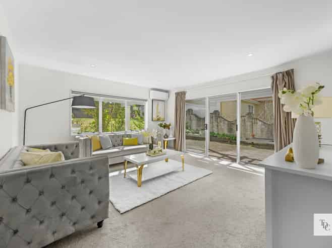 16 Whitford Road, Howick