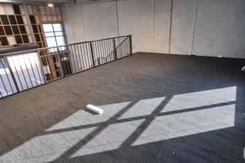 BEST DEAL IN INDUSTRIAL LEASING 
