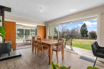 735 Oturoa Road, Hamurana