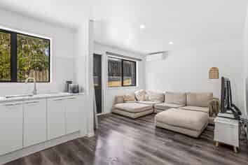 61A Gledstane Road, Stanmore Bay
