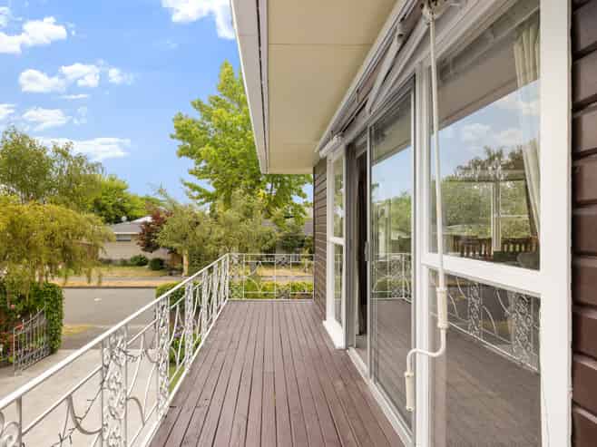 57 Kent Lodge Avenue, Avonhead