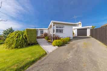 36 Ranui Crescent, Diamond Harbour