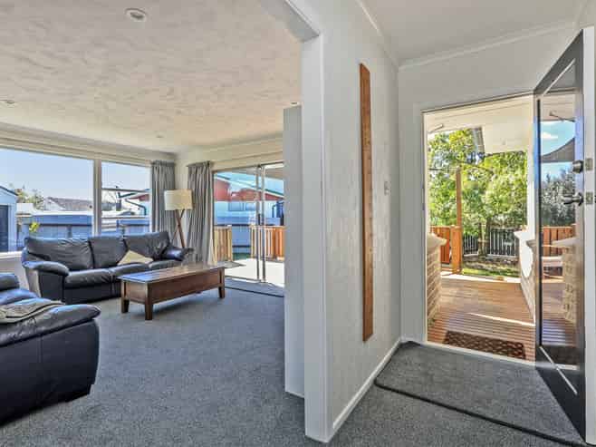 6 Porritt Place, Tamatea