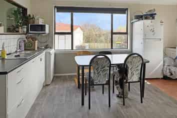 1 Greta Street, Glenview
