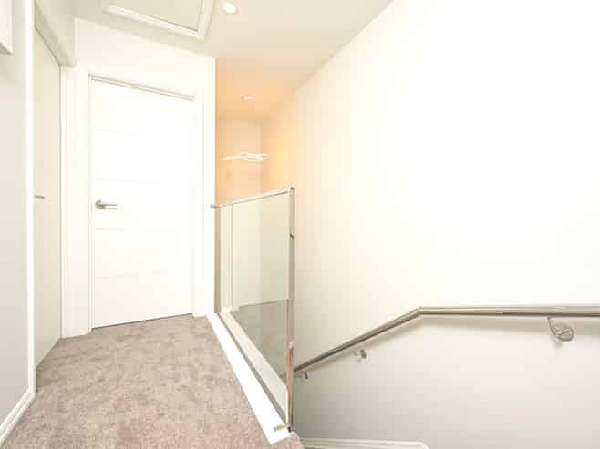 8/460 Massey Road, Mangere