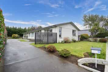 61 Racecourse Road, Glengarry