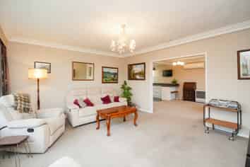 61 Racecourse Road, Glengarry