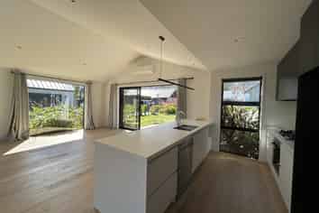 25 Glenfiddich Road, Jacks Point