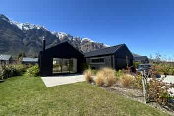 25 Glenfiddich Road, Jacks Point
