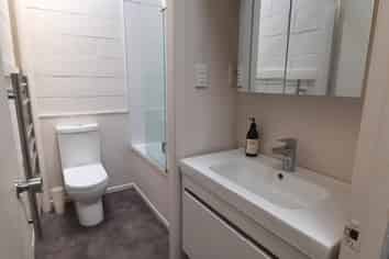 5/15 McKinley Crescent, Brooklyn