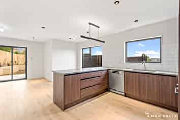 51A Fitzwater Place, Henderson