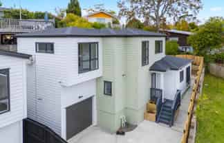 51A Fitzwater Place, Henderson