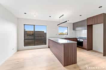 51A Fitzwater Place, Henderson