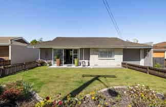 30 Normandy Avenue, Melville