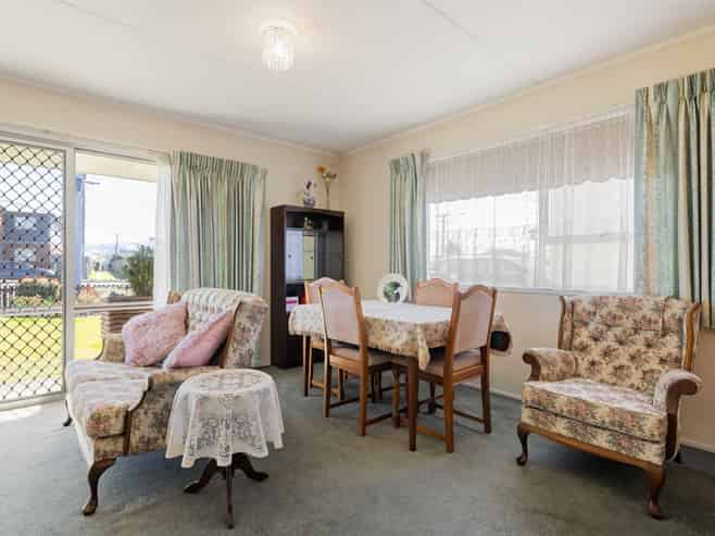 30 Normandy Avenue, Melville