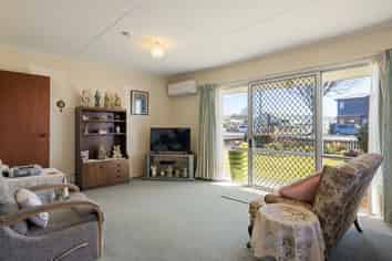 30 Normandy Avenue, Melville