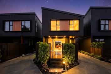 48 Range View Road, Mount Albert