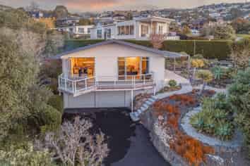 75 Soleares Avenue, Mount Pleasant