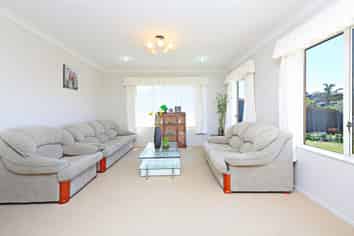 10 Reinheimer Place, Flat Bush