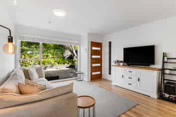 1/174 Birkdale Road, Birkdale