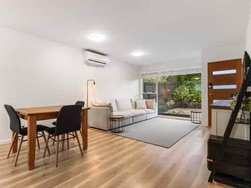 1/174 Birkdale Road, Birkdale
