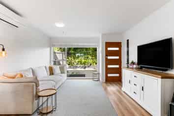 1/174 Birkdale Road, Birkdale
