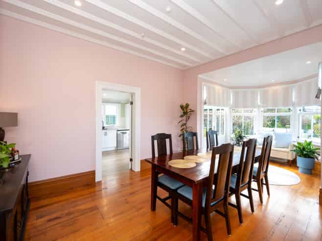 14 Cameron Road, Bluff Hill