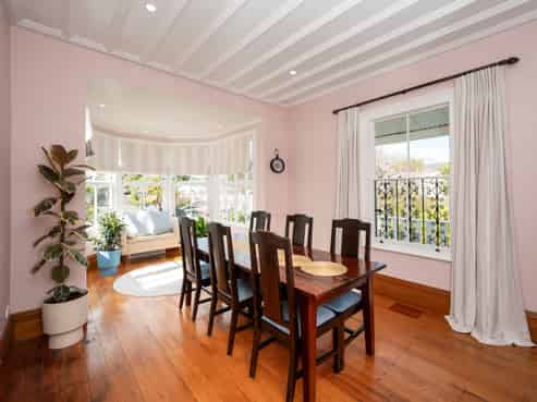 14 Cameron Road, Bluff Hill
