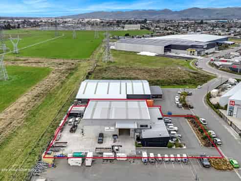 High quality industrial - vacant possession