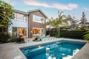 284E Schnapper Rock Road, Albany