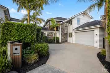 284E Schnapper Rock Road, Albany