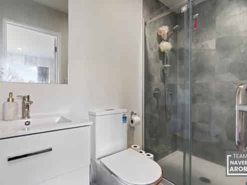 2 Whangamaru Way, Papakura